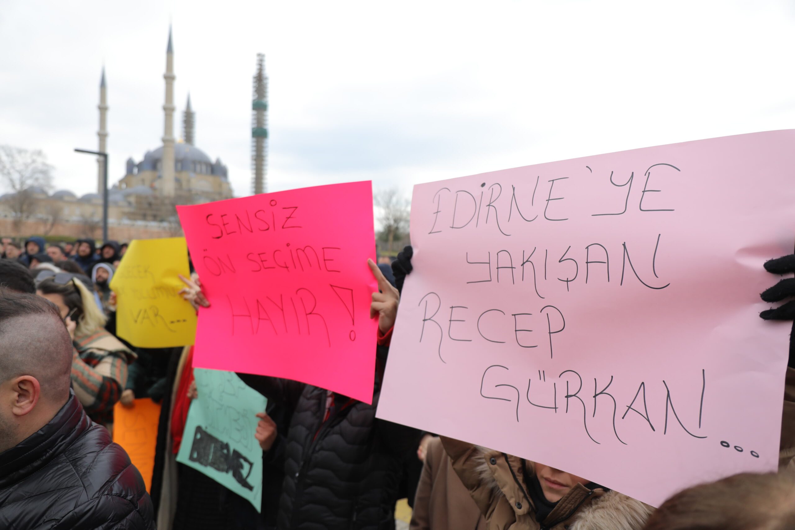 ‘Başkansız ön seçim olmaz’