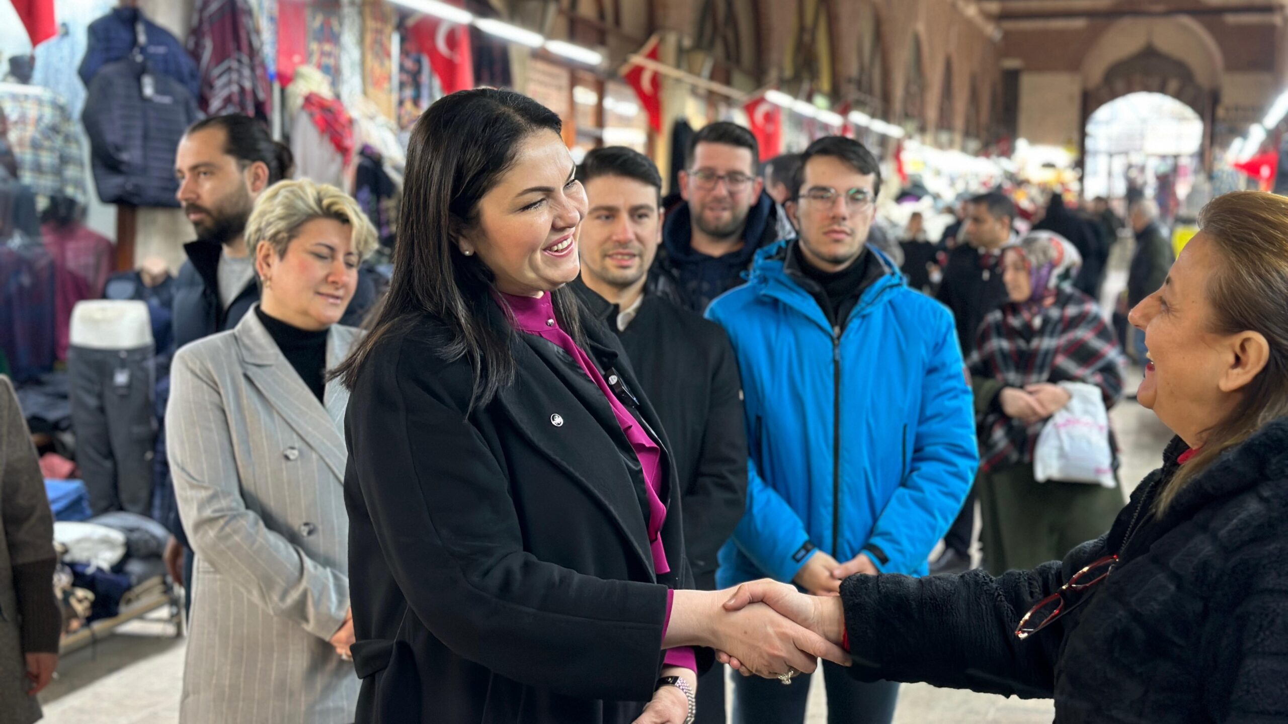 İba, Alipaşa Çarşısı esnafını ziyaret etti   