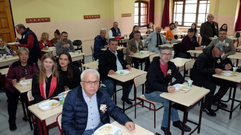 Edirne Lisesi mezunlarından geleneksel buluşma