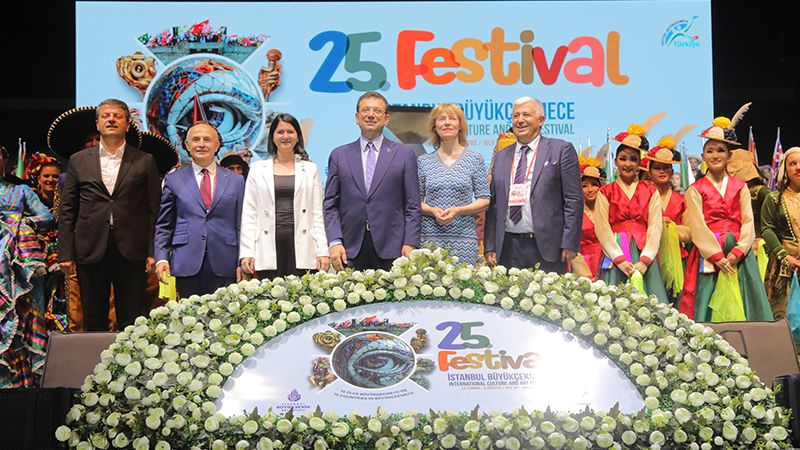 Başkan Akın, İstanbul Büyükçekmece Kültür Ve Sanat Festivali’ne katıldı