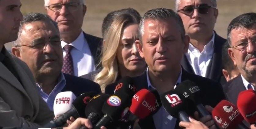 Özel, Demirtaş’ı cezaevinde ziyaret etti