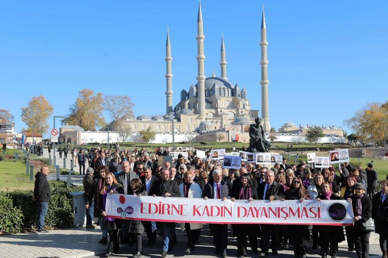 Kadın şiddete karşı birlik oldu