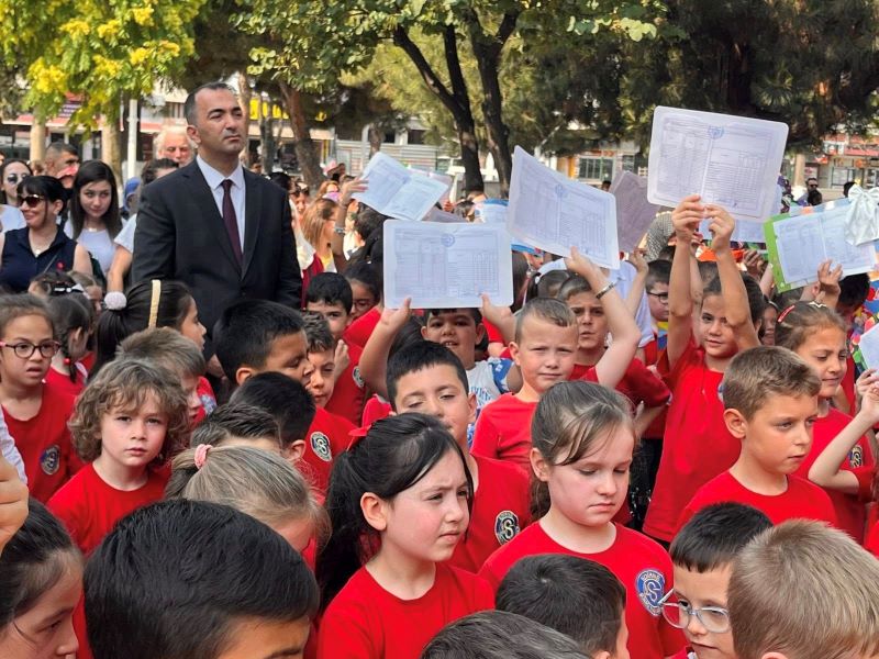 Tüm yurtta olduğu gibi