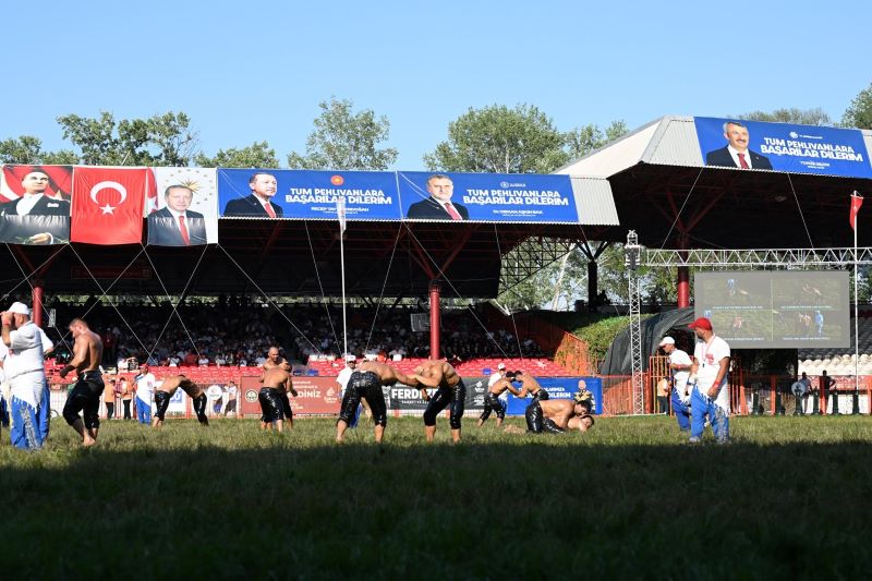 Kırkpınar Yağlı Güreşleri’nde başpehlivanlık