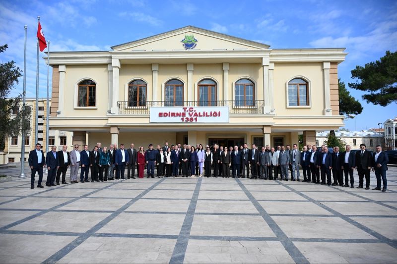 Edirne Valisi Yunus Sezer,