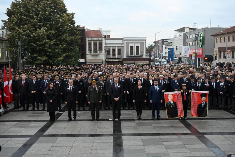 Türkiye Cumhuriyeti'nin kurucusu Mustafa
