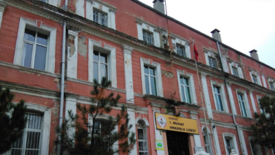 MÜDÜR İSYAN ETTİ