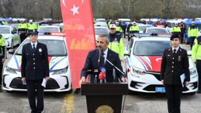 ‘POLİS’ VE ‘JANDAMA’YA 82 YENİ ARAÇ