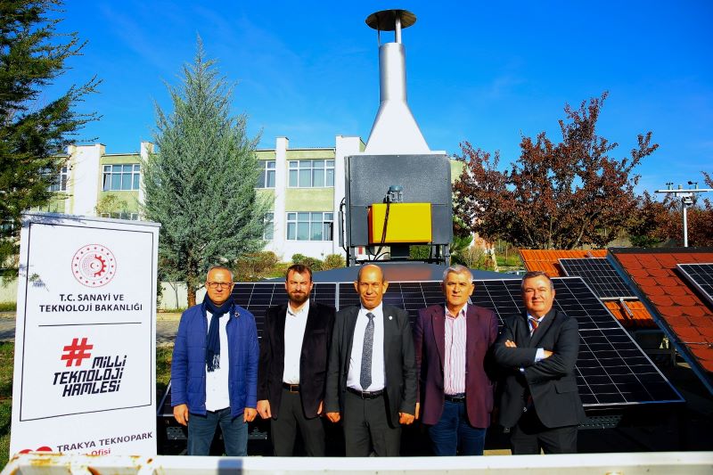 ÜNİVERSİTE ÖĞRETİM ÜYELERİNDEN YENİLİKÇİ TOHUM KURUTMA MAKİNESİ