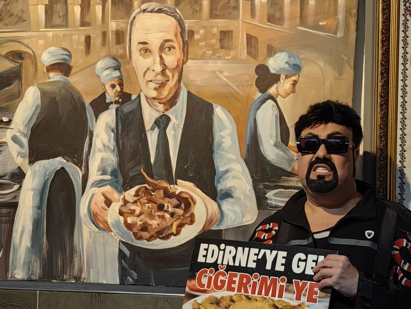 Roman müziğinin sevilen ismi