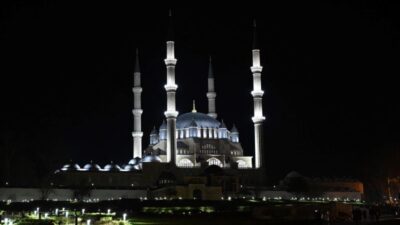 Edirne Valisi Yunus Sezer, yaklaşık