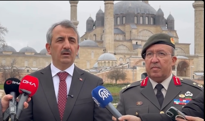 Edirne Valisi Yunus Sezer, 26 Mart Balkan Şehitlerini Anma Günü’nde,