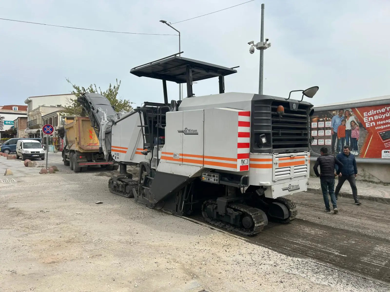 Edirne Belediyesi, altyapı çalışmalarını tamamladığı bölgelerde üstyapı sürecine geçti. Talatpaşa