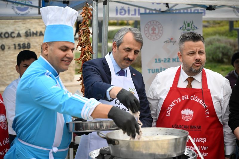 Turizm Haftası kapsamında düzenlenen programda, kentin tanıtımına büyük katkı sağlayan