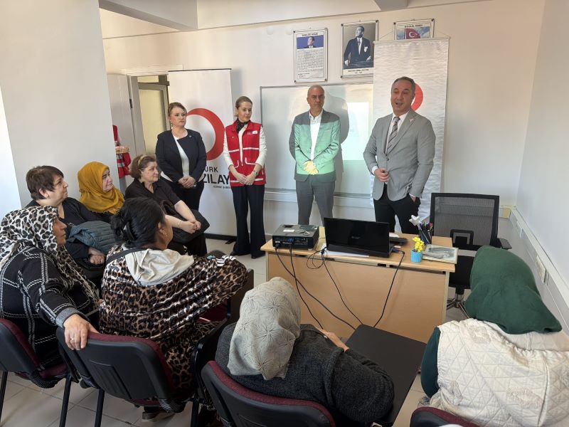 Türk Kızılay Edirne İl Başkanlığı ile Edirne Valiliği Sosyal Yardımlaşma