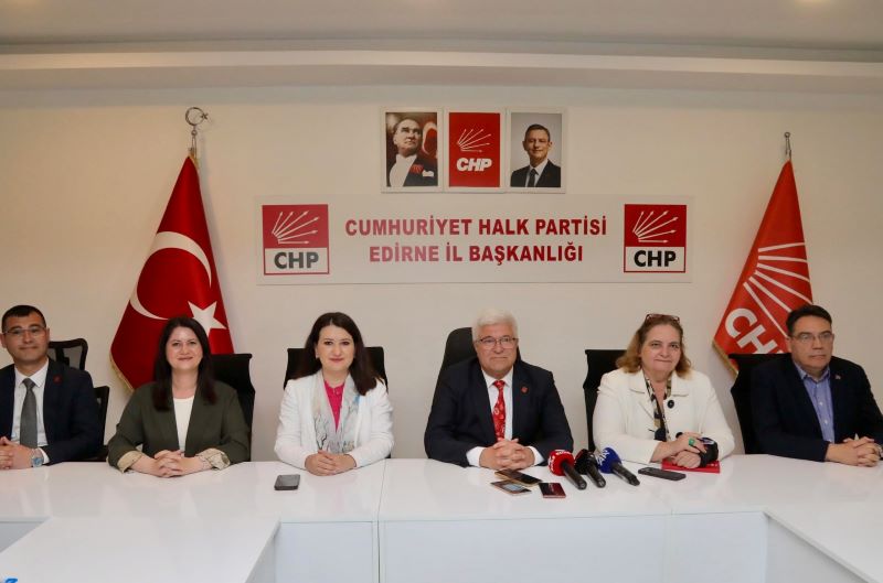 Cumhuriyet Halk Partisi’nin (CHP) 81 ilde başlattığı saha çalışmaları kapsamında