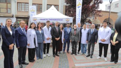 Edirne’de Trakya Üniversitesi Tıp Fakültesi öğrencileri tarafından kurulan stantta, ani