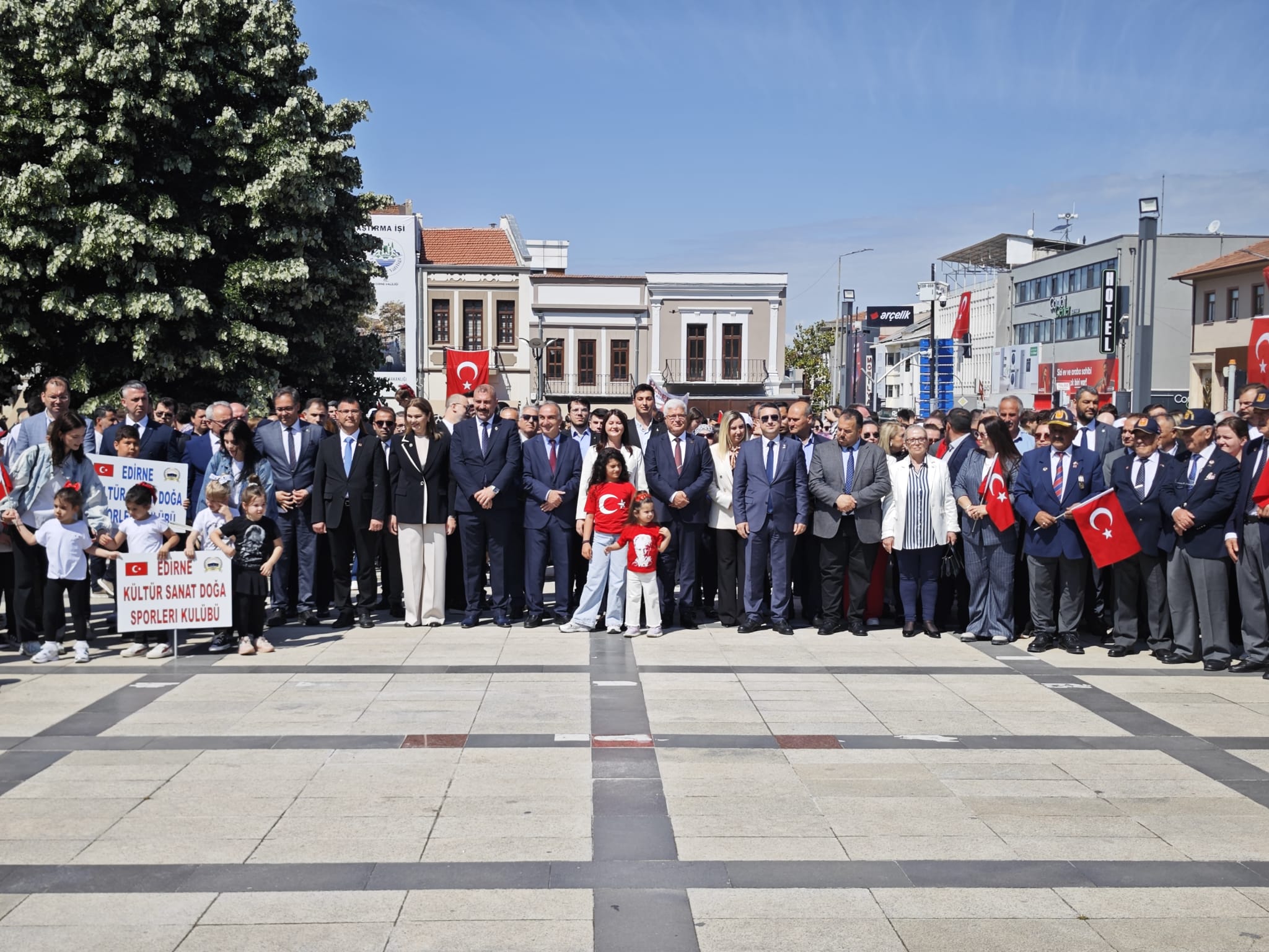 19 Mayıs Atatürk’ü Anma, Gençlik ve Spor Bayramı, tüm yurtta