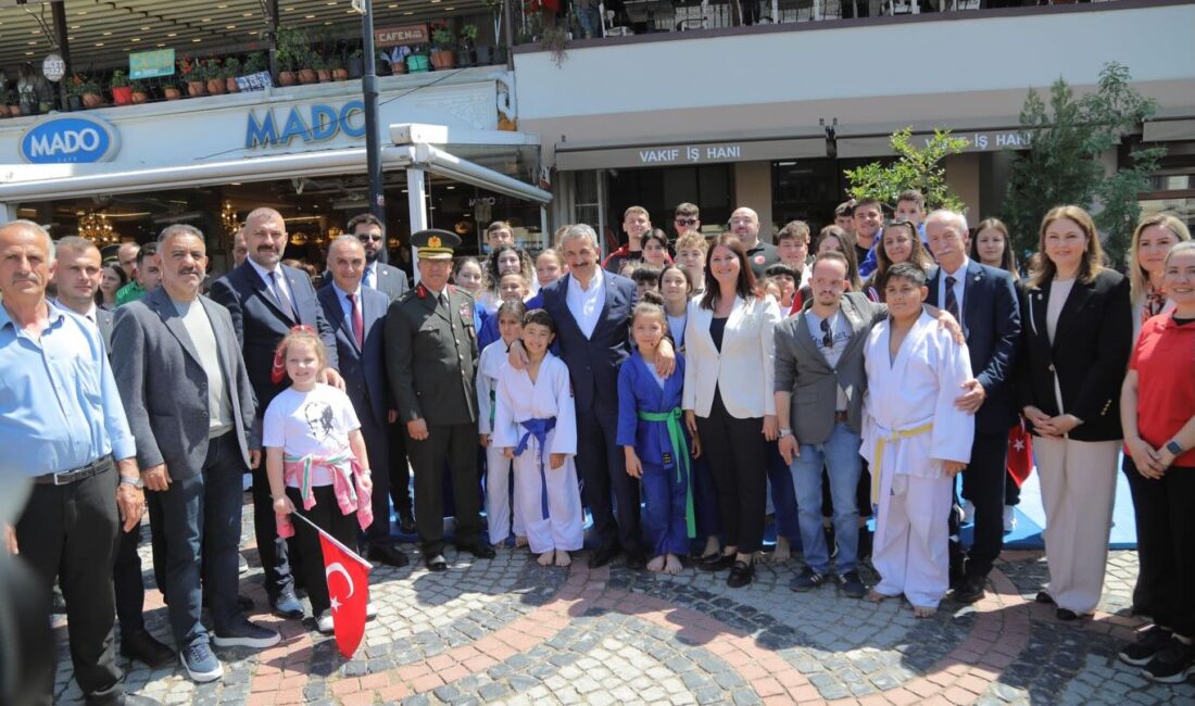 19 Mayıs Atatürk’ü Anma, Gençlik