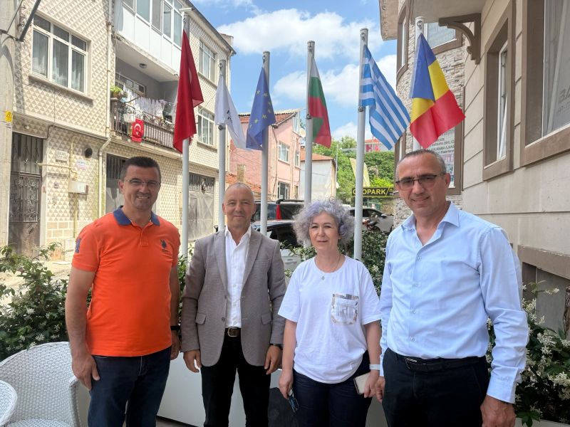 Balkan Rumeli Türkleri Konfederasyonu Genel Başkanı Sabri Mutlu ile beraberindeki
