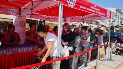 Edirne’de Muharrem ayı dolayısıyla düzenlenen Aşure Günü etkinliğinde bin kişilik