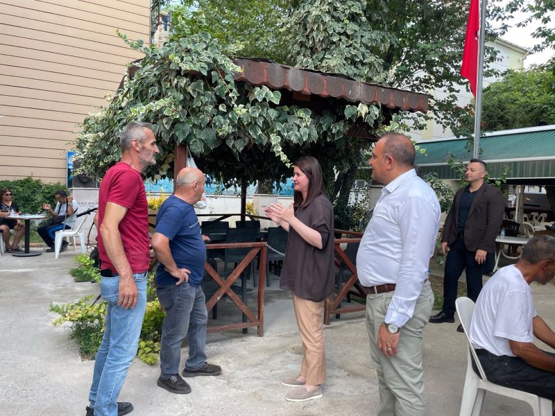 Edirne Belediye Başkanı Filiz Gencan, Balıkpazarı Caddesi'nde devam eden üstyapı