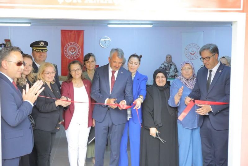 Edirne Şehit Aileleri Yardımlaşma ve Dayanışma Derneği tarafından düzenlenen el
