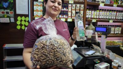 Edirneli Aktar Ayşe Neşeaçar, sigarayı bırakma sürecinde doğal destek arayanlar