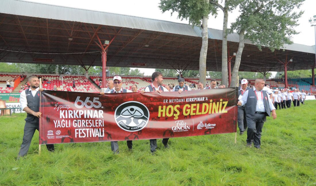 Edirne'de bu yıl 665'incisi düzenlenen Tarihi Kırkpınar Yağlı Güreşleri'nin resmi