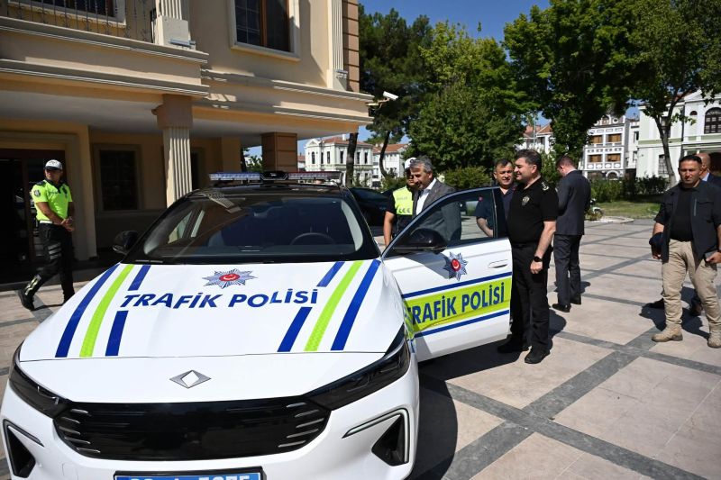 Edirne İl Emniyet Müdürlüğü bünyesine kazandırılan yerli ve millî araçlar