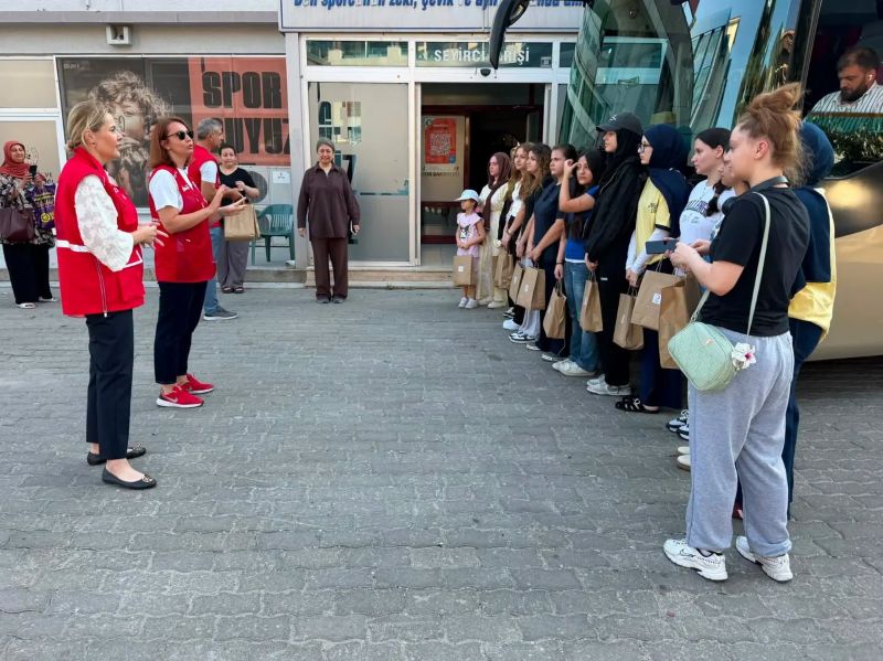 Türk Kızılay Edirne Şubesi, gönüllü gençleri Heybeliada’da düzenlenecek Kızılay Kampı’na