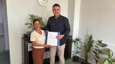 Yeni Parti Keşan İlçe Kurucu Başkanı Anıl Çakır, kuruluş evraklarını