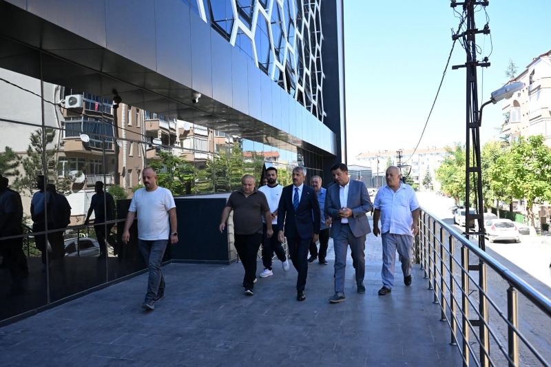Edirne Valisi Yunus Sezer, yapımında sona yaklaşılan Edirne İl Halk
