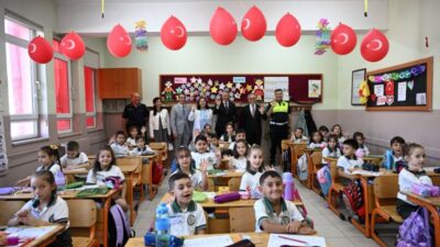 2026-2027 eğitim-öğretim yılı Edirne’de düzenlenen törenlerle başladı. Vali Yunus Sezer,