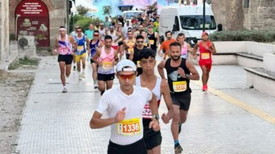 Edirne’de bu yıl 11’incisi düzenlenen Uluslararası Edirne Yarı Maratonu, bin