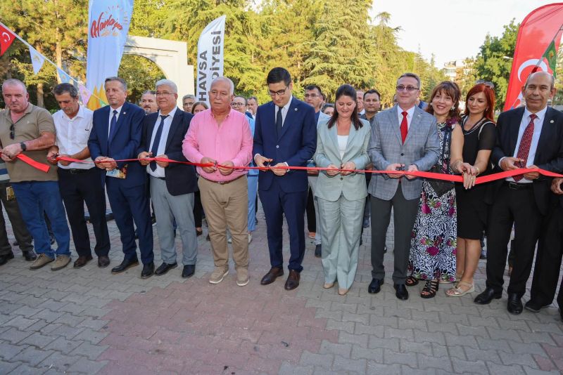 Havsa’da düzenlenen festival, protokol üyeleri, üreticiler ve vatandaşların yoğun katılımıyla
