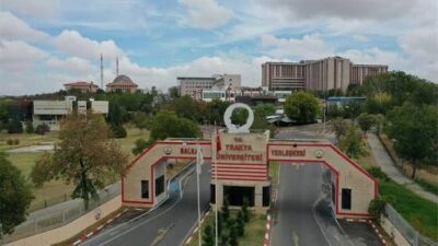 Trakya Üniversitesi’nde 2026-2027 eğitim-öğretim yılı öncesi kampüste hazırlıklar tamamlanırken, öğrenciler