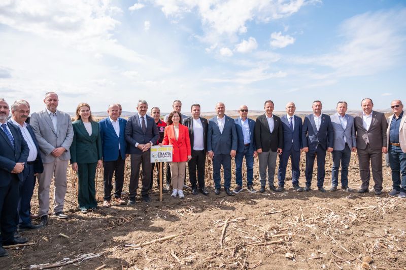 Edirne’nin Uzunköprü ilçesine bağlı Alıç köyünde, yerli ve milli hibrit