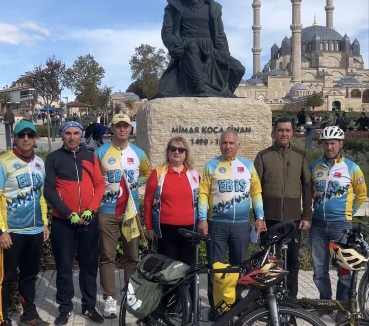 Edirne’de bu yıl 17’ncisi gerçekleştirilecek Cumhuriyet Kupası Bisiklet Yol Yarışı,